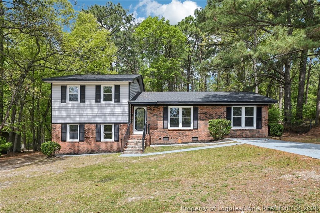 946 Rancho Drive, Fayetteville, NC 28303