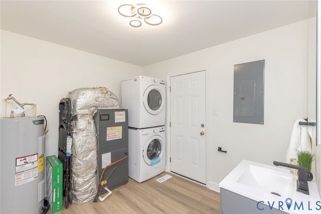 801 Shelby Dr, Richmond, VA 23224