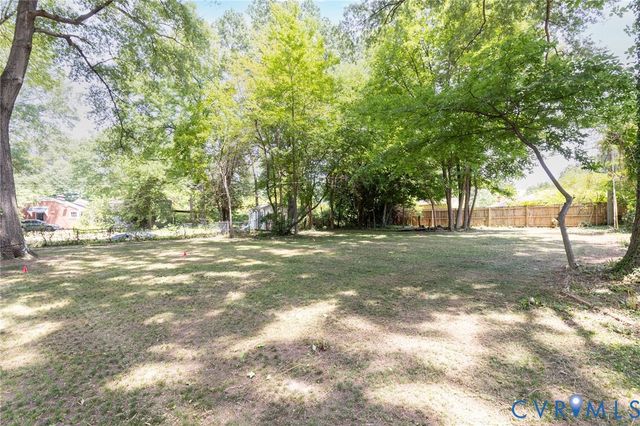 801 Shelby Dr, Richmond, VA 23224
