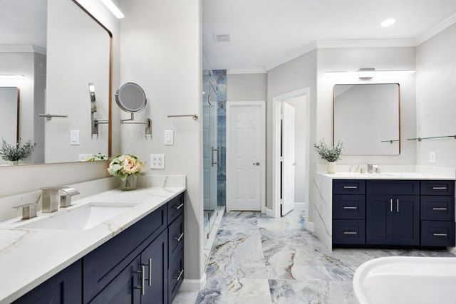 2534 Cliff Drive, Dickinson, TX 77539