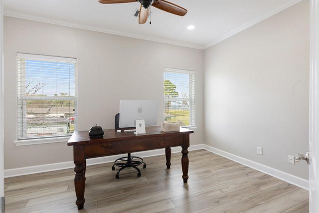 2534 Cliff Drive, Dickinson, TX 77539