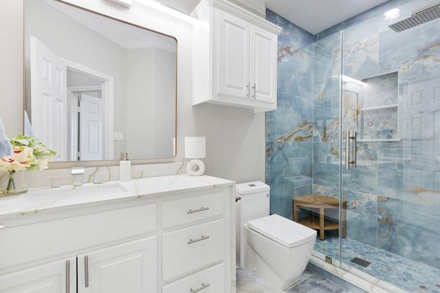 2534 Cliff Drive, Dickinson, TX 77539