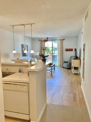 720 S Sapodilla Avenue 312, West Palm Beach, FL 33401