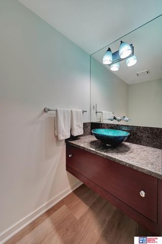 6400 S 84th Street, Lincoln, NE 68516