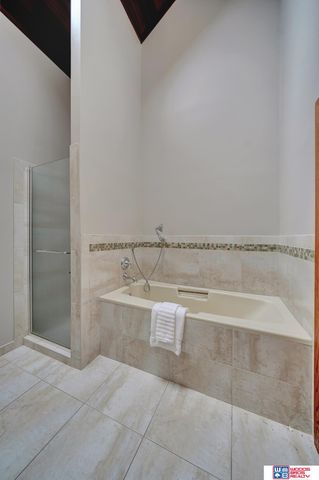 6400 S 84th Street, Lincoln, NE 68516