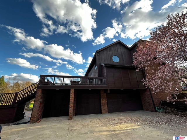 6400 S 84th Street, Lincoln, NE 68516