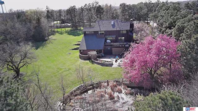 6400 S 84th Street, Lincoln, NE 68516