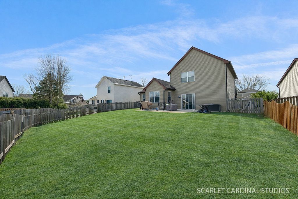 Image 25 of property listing at 1222 Goldenrod Lane, Hoffman Estates, IL 60192
