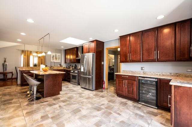 4940 190th Street, Country Club Hills, IL 60478