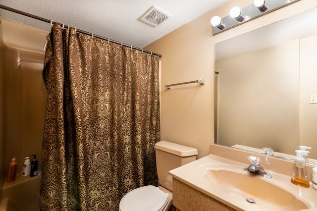 4940 190th Street, Country Club Hills, IL 60478