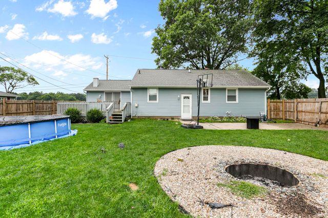 19389 Kern Road, South Bend, IN 46614