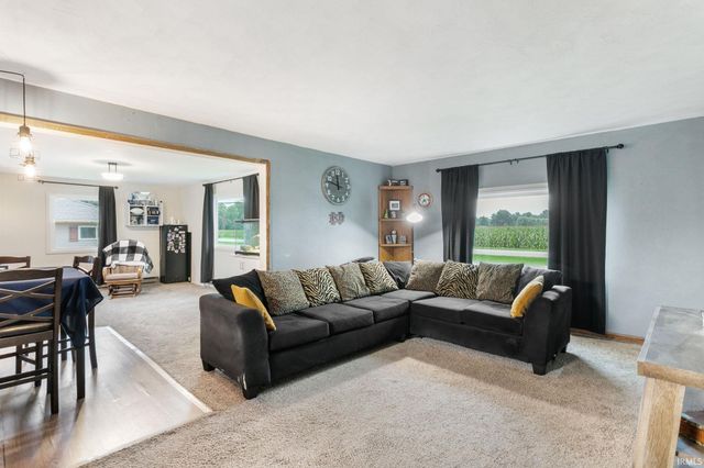 19389 Kern Road, South Bend, IN 46614