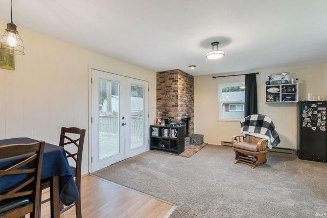 19389 Kern Road, South Bend, IN 46614