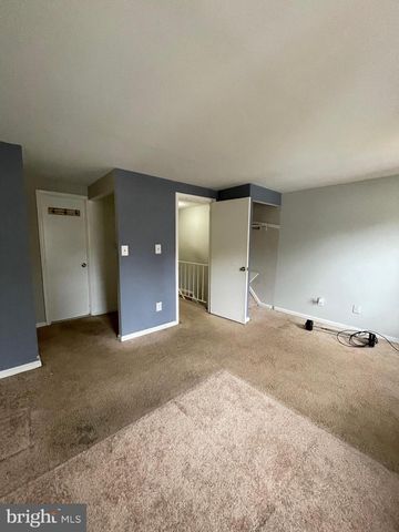 20503 STRATH HAVEN DR, Montgomery Village, MD 20886