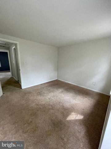 20503 STRATH HAVEN DR, Montgomery Village, MD 20886