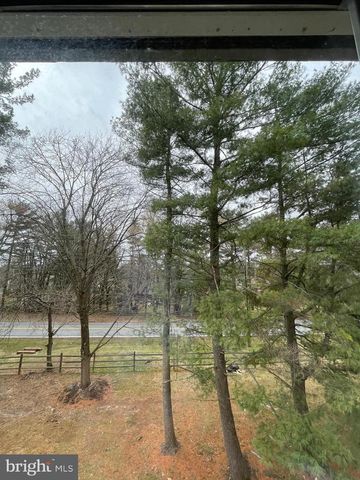 20503 STRATH HAVEN DR, Montgomery Village, MD 20886