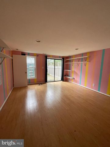 20503 STRATH HAVEN DR, Montgomery Village, MD 20886