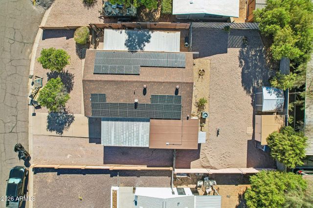 2520 E BEHREND Drive, Phoenix, AZ 85050