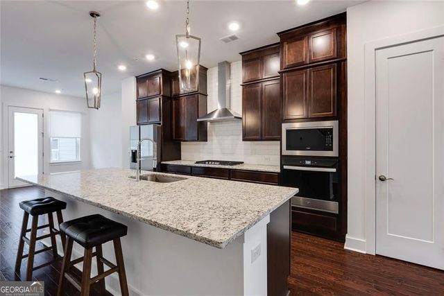 355 Walker Avenue, Roswell, GA 30076