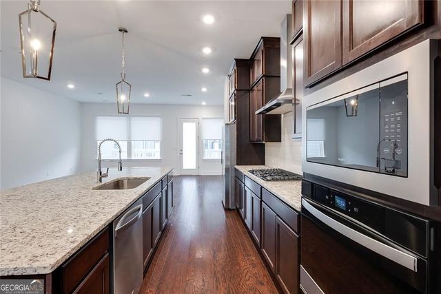 355 Walker Avenue, Roswell, GA 30076