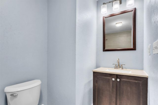 1204 Turtle Creek BLVD, Austin, TX 78745