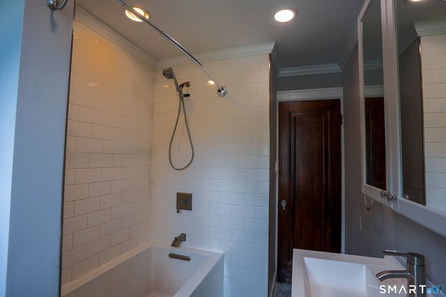 106 Filbert Street, Hamden, CT 06517