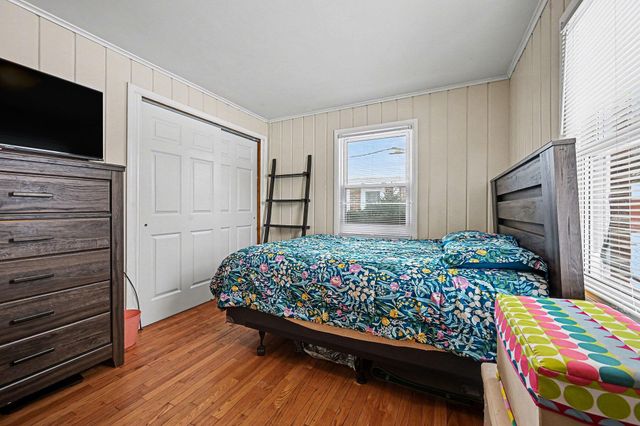 2910 Parchmount Avenue, Kalamazoo, MI 49004