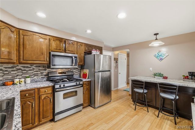 183 Rosedale Boulevard, Amherst, NY 14226