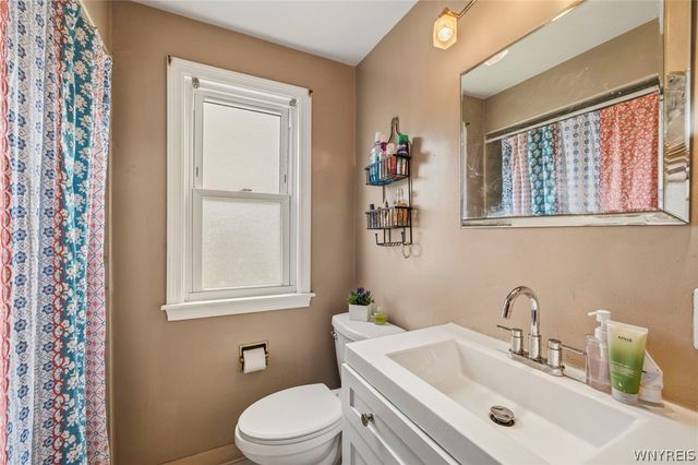 183 Rosedale Boulevard, Amherst, NY 14226