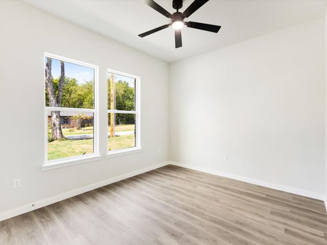 114 Miller Road, Kemp, TX 75143