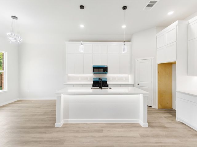 114 Miller Road, Kemp, TX 75143