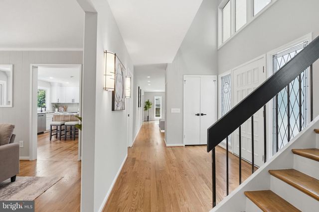3211 CHICHESTER LN, Fairfax, VA 22031