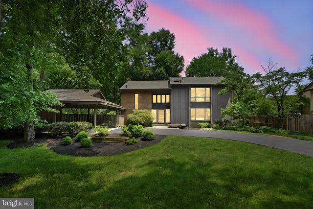 3211 CHICHESTER LN, Fairfax, VA 22031