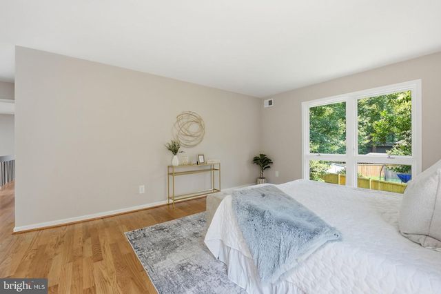 3211 CHICHESTER LN, Fairfax, VA 22031