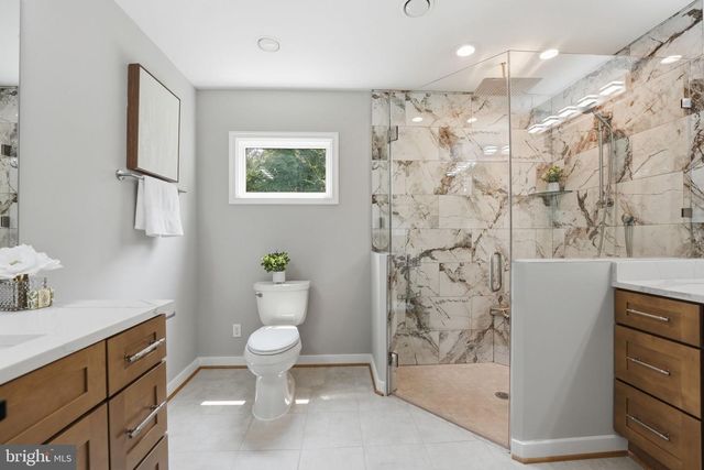 3211 CHICHESTER LN, Fairfax, VA 22031