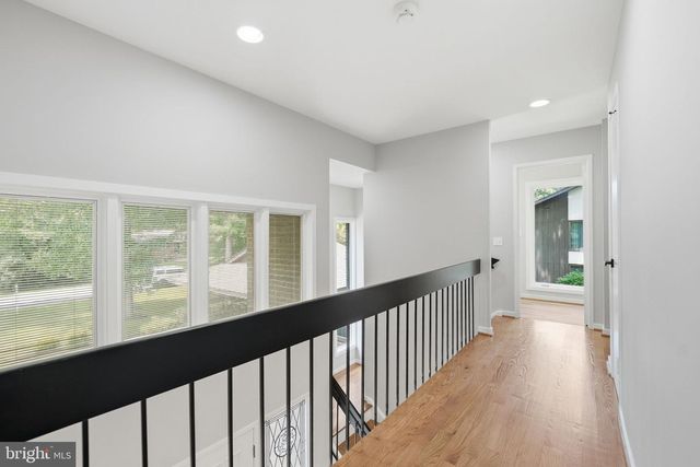 3211 CHICHESTER LN, Fairfax, VA 22031
