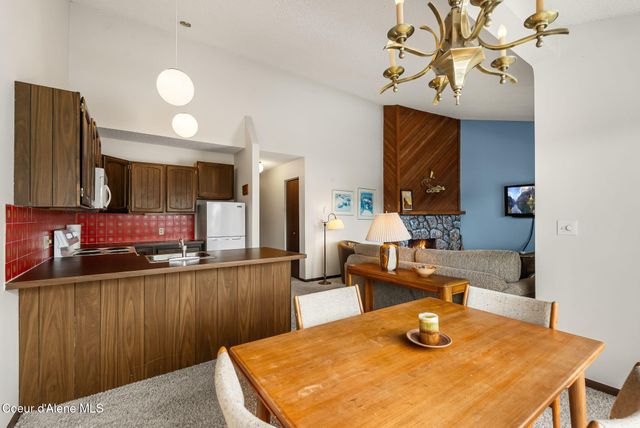 8766 Schweitzer Mountain RD, 305, Sandpoint, ID 83864