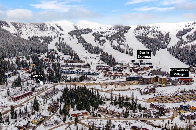 8766 Schweitzer Mountain RD, 305, Sandpoint, ID 83864
