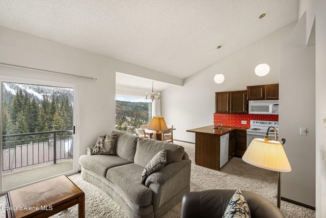 8766 Schweitzer Mountain RD, 305, Sandpoint, ID 83864