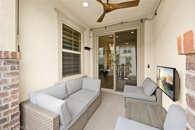 925 Clementine Court C, Azusa, CA 91702