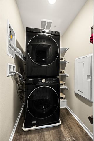 925 Clementine Court C, Azusa, CA 91702