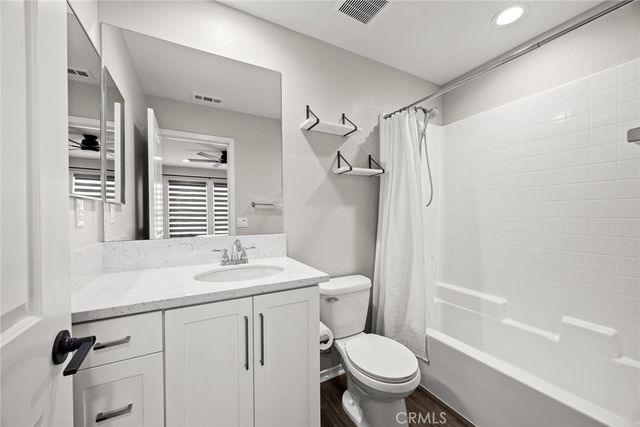 925 Clementine Court C, Azusa, CA 91702