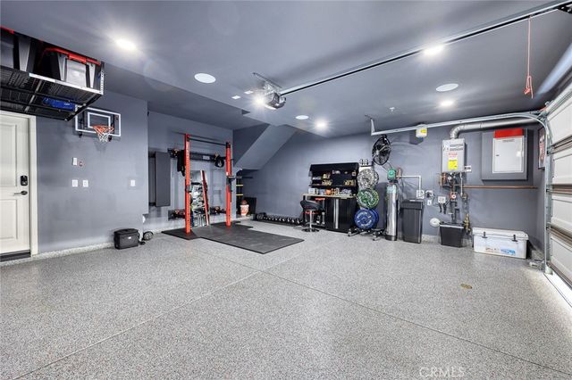 925 Clementine Court C, Azusa, CA 91702