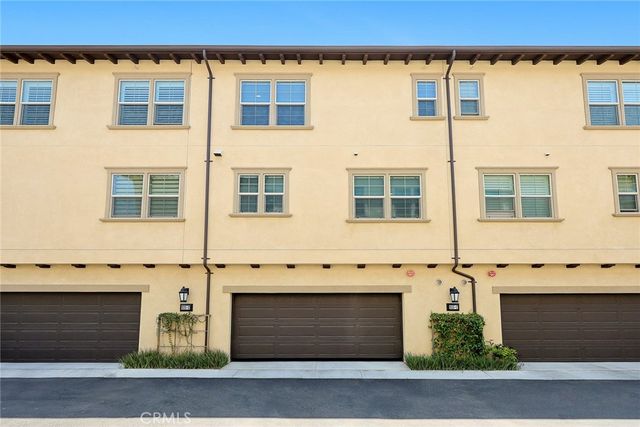 925 Clementine Court C, Azusa, CA 91702