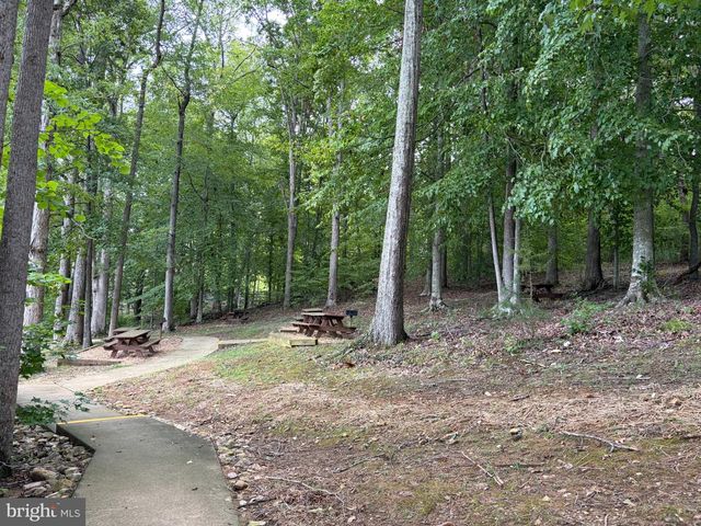 138 FISHER DR, Mineral, VA 23117