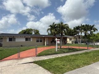 8270 SW 12th Ter N/A, Miami, FL 33144