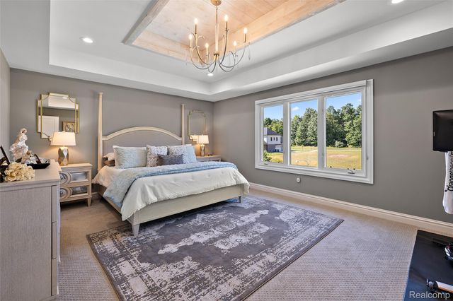 1936 Traceky, Rochester Hills, MI 48306