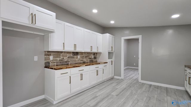 22774 Pine Road, Athens, AL 35613