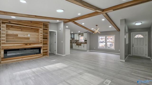 22774 Pine Road, Athens, AL 35613