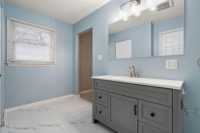 2331 Venus Street, Portage, IN 46368